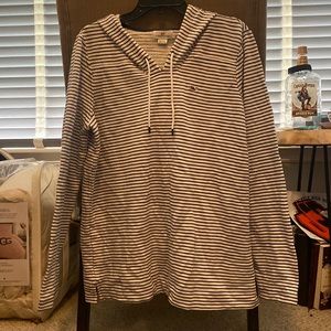 Vineyard Vines Hoodie / Large